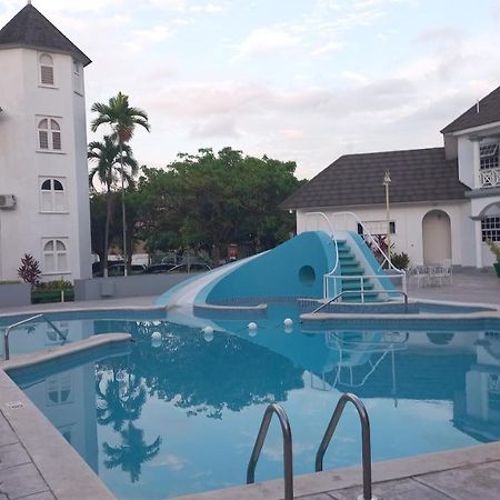 Beach Studio 20 Ocho Rios Bagian luar foto